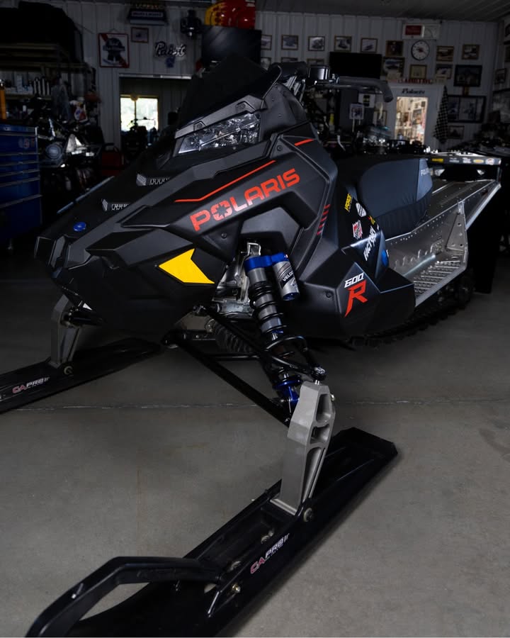 The wait is finally over here is a sneak peak of the 2027 Cross Country 600 we will be racing in the Iron Dog .

#irondog2027 
Polaris Snowmobiles