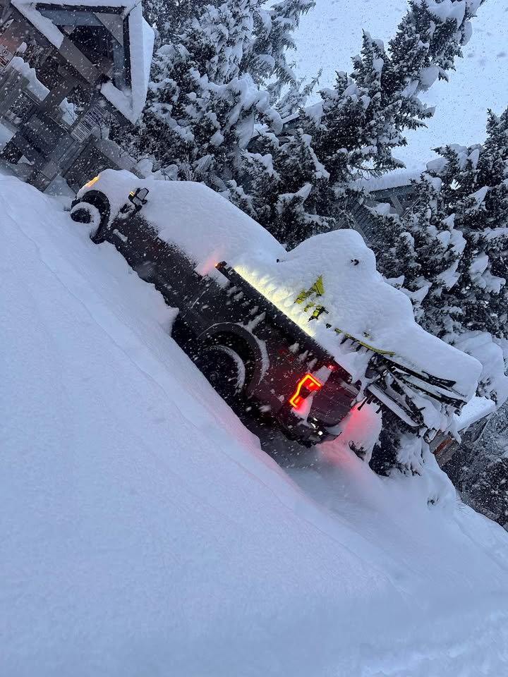 Days like these🤘🏻🤘🏻

Silber Turbos
Mountain Side Performance
Mountain Grit
B&M Fabrications
Northway Sports
Polaris Snowmobiles