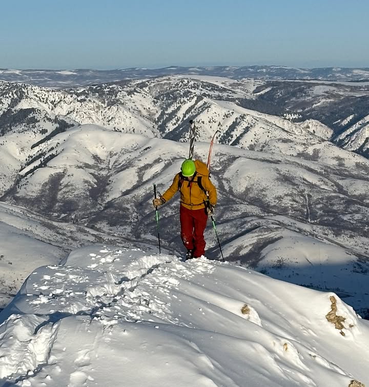 Clint Handsaker Ski & Cyclist updated their profile picture.
