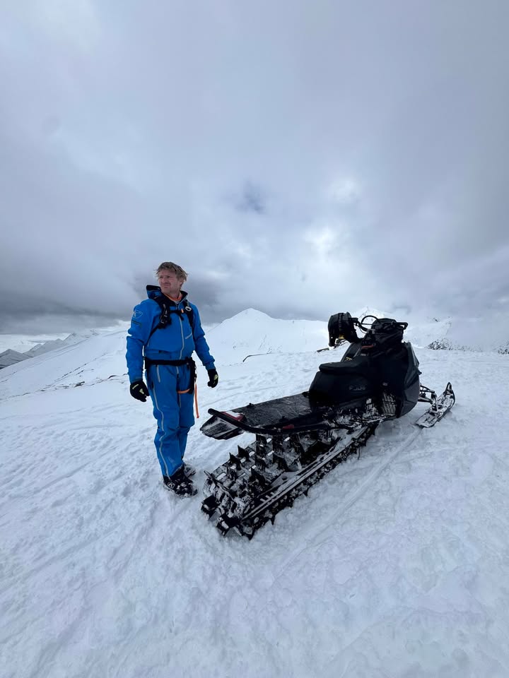 Snowmobile adventures  updated their cover photo.