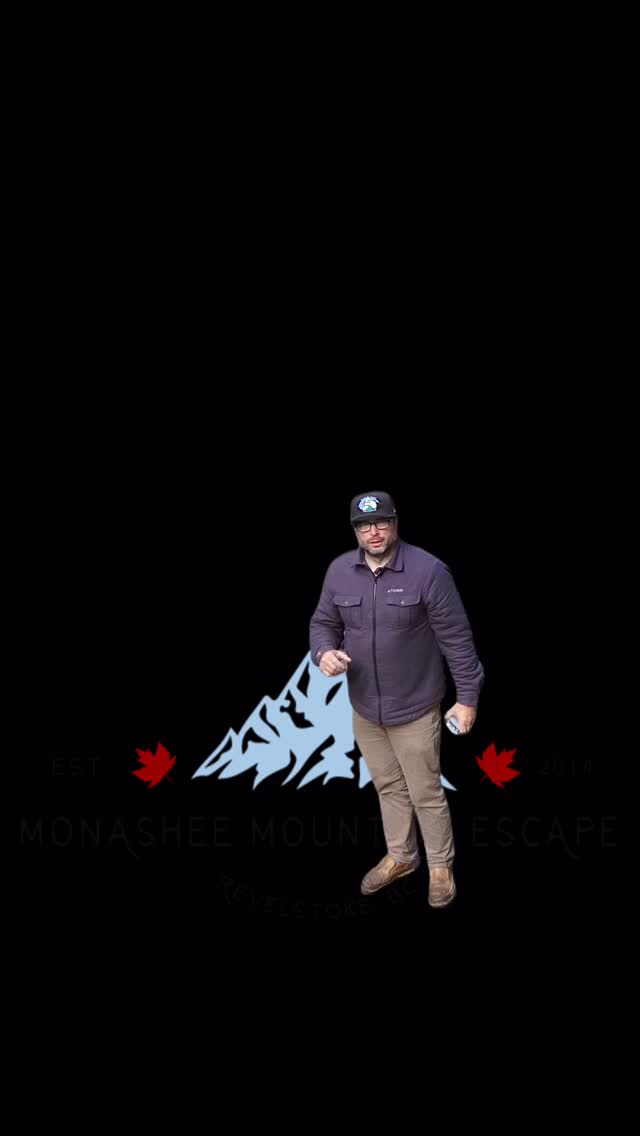 The Lodge is taking a limited number of summer bookings. 

If you stayed with us before, we’d be happy to accommodate your Revelstoke Sicamous adventure this summer !

For more details:
Message:
@hankejer 
@shenanigansthomas 

#revelstoke #sleddersofnorth #sleddingfun #summer #sidebyside