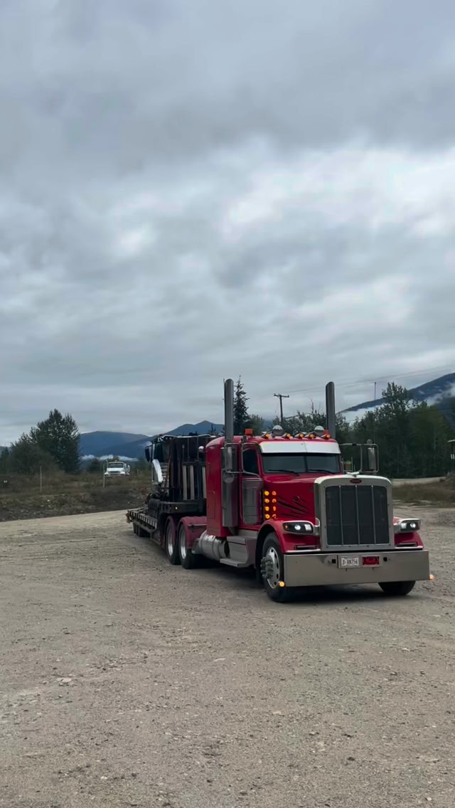 Would you believe us if we told you this footage was sped up? 😬

We’re stoked to share that the most recent addition to our grooming fleet was unloaded and is on site for the 26/27 season. We’re ready for snow, who else? 

Think ya got what it takes to groom these trails? Groomer job postings are live on Indeed 👀