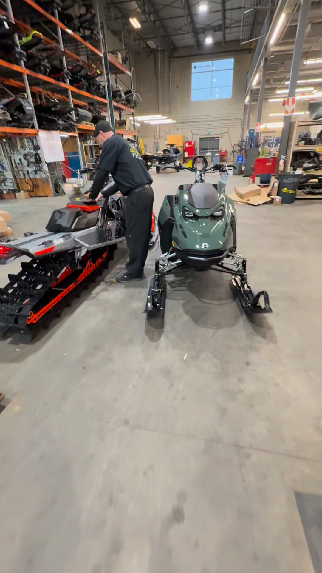 It’s exciting picking up you new Ski-Doo sleds and I always get, “what are your must have’s on the new Ski-Doo?” Well a spare key is a must have!! 🤘