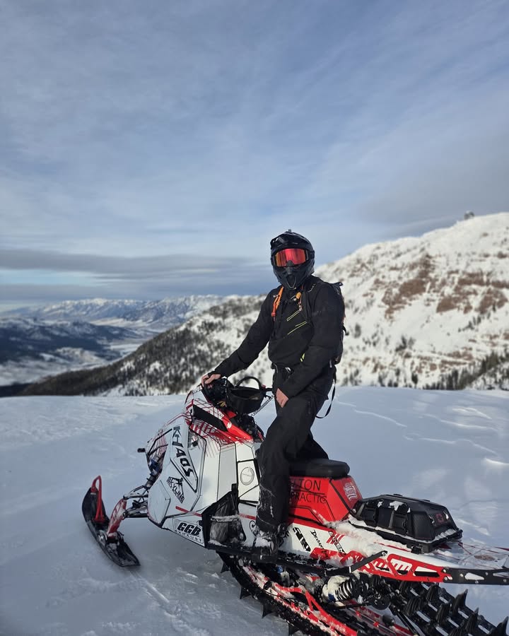 After the military, I felt lost for a while like a lot of guys do. The structure was gone, the mission was gone, and I was trying to figure out who I was without the uniform.

Getting back on a sled brought something back I didn’t even realize I was missing.
Focus. Discipline. Challenge. Freedom.
Every climb reminds me that progress isn’t comfortable.
Every stuck reminds me that quitting isn’t an option.
And every view like this reminds me why I keep showing up.
This is more than riding, it’s rebuilding, reconnecting, and proving to myself that hard things are worth chasing.
This is my why. 🏔️❄️

Thanks to all of my sponsors and partners. For believing in me and trusting me to represent there company. 

VO Gloves - VO Gear 
GGB Exhaust 
Caffeine Experts 
Shelton Chiropractic
Skyline Polebuildings Lc
Deviant Ink 
 #snowmobile #backcountry #adrenaline #snow #braap