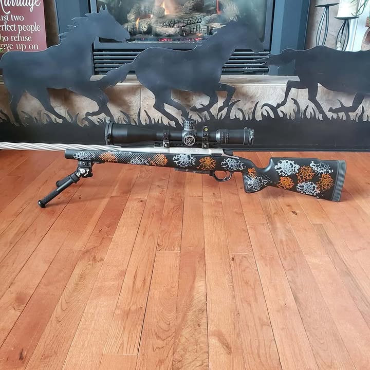 I had the day off so I figured I'd try something new. I love my Seekins Precision rifles but let's be honest, the olive green is far from attractive! I painted the stock on my 300 Win Mag and I love how it turned out! Now I just need to do the 6.5 PRC.