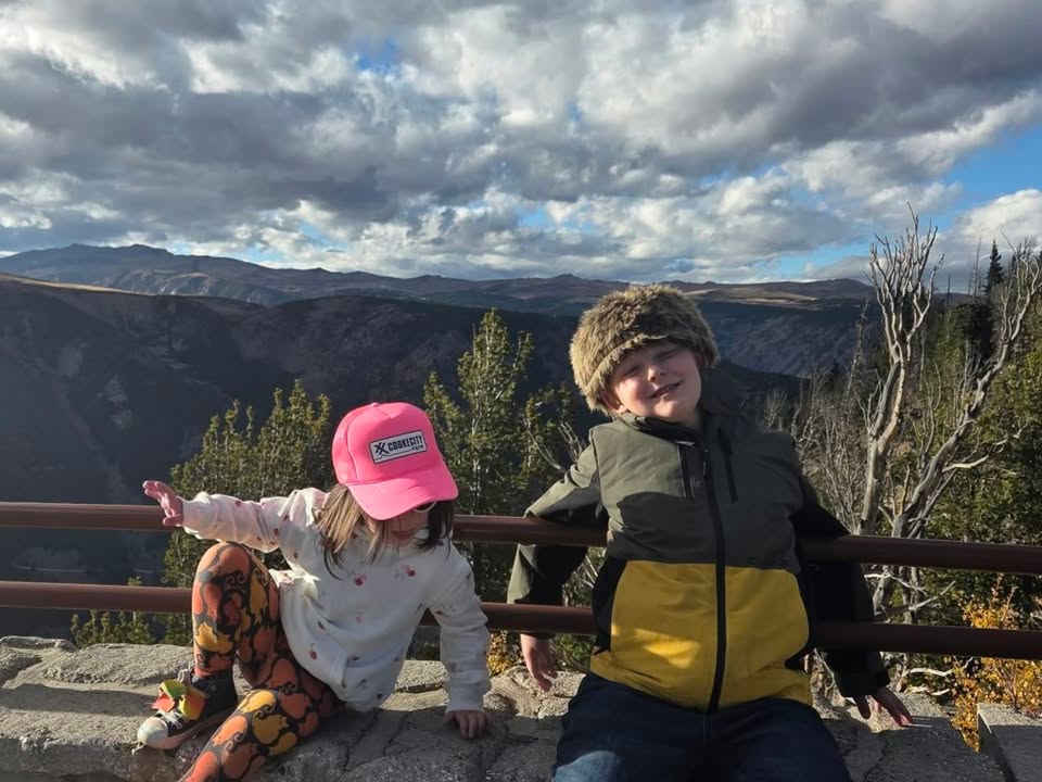 Stopped in to see our friend in cooke city today while we drove the beartooth! Got my sis this awesome hat! Cant wait to come back when the snow flies! #cookecityexxon #snowmobilelife #beartoothpass