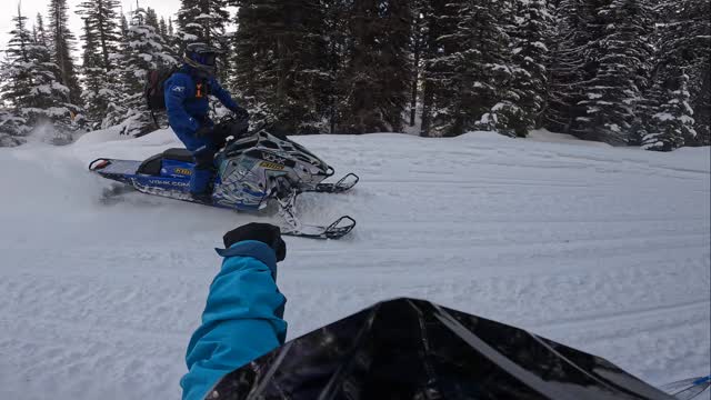 One of the most fun days I have ever had on the snow, and coming off the mountain with @smasher14 was a confirmation of that. I grew up watching the boondockers videos over and over again. Having the opportunity to spend a day on the mountain with a legend of the industry, is hard to put words to. Thank you to @sledsend for putting on this awesome event!