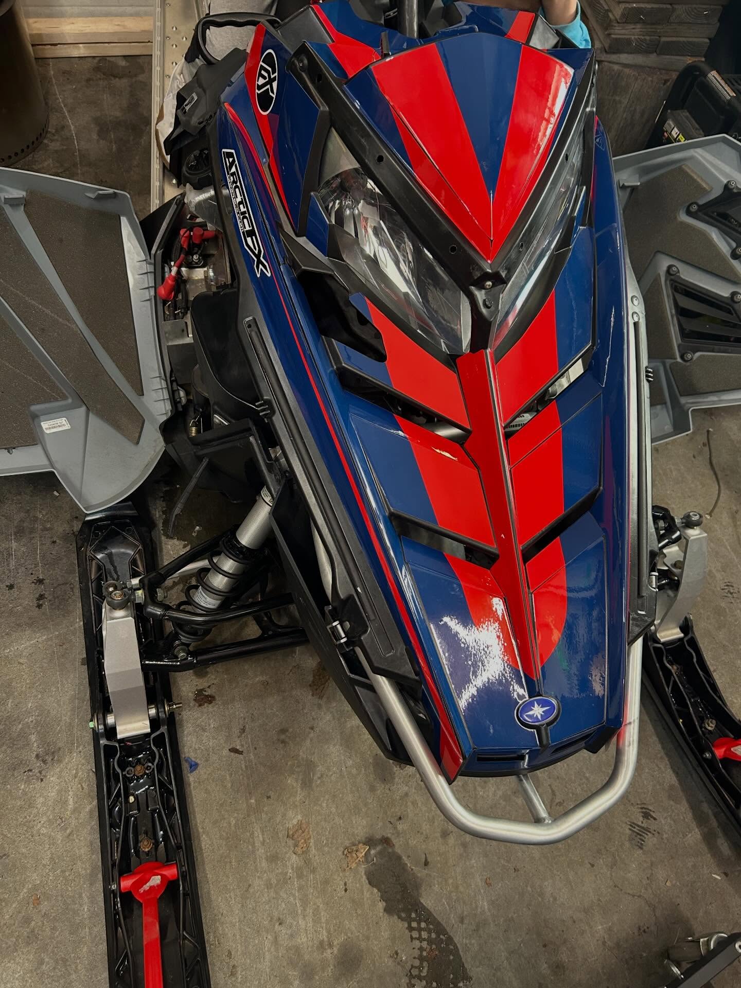Big shout out to @arcticfxgraphics. Got the Evo looking fresh!
Code:Tannermac15 feel free to use it if you are looking to get wrap this spring🤘