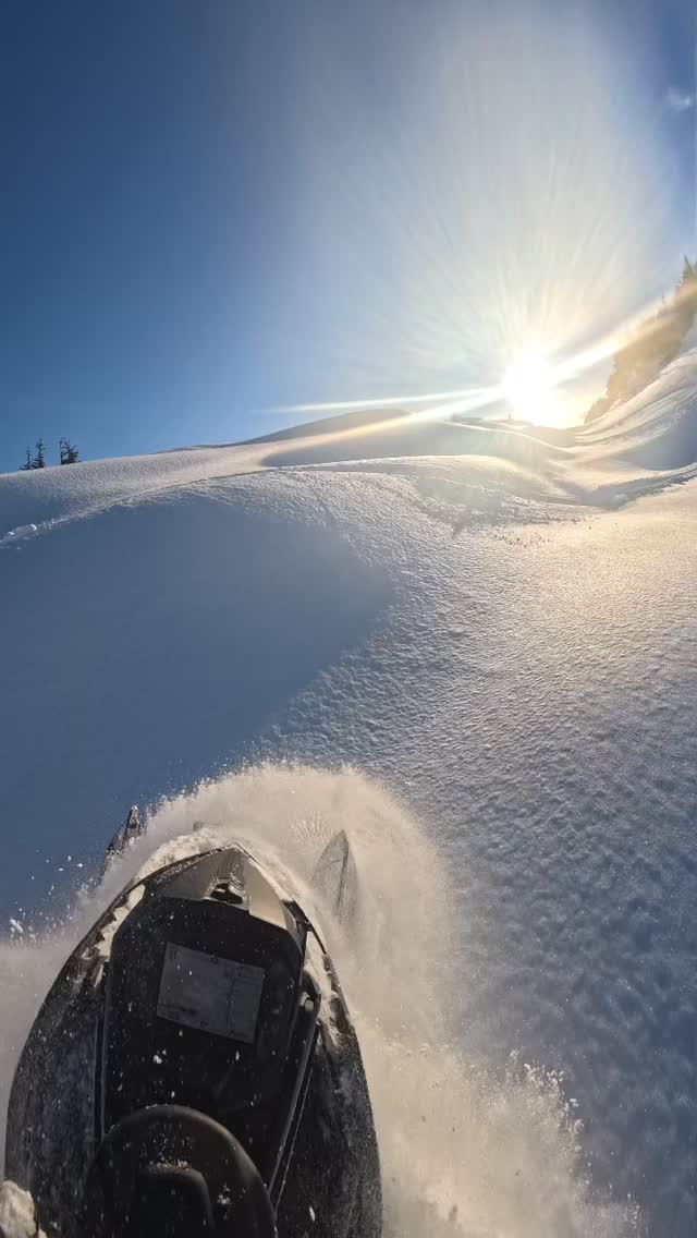 Throw it back to January #oxbowgear #polarissnow #oxbowathlete