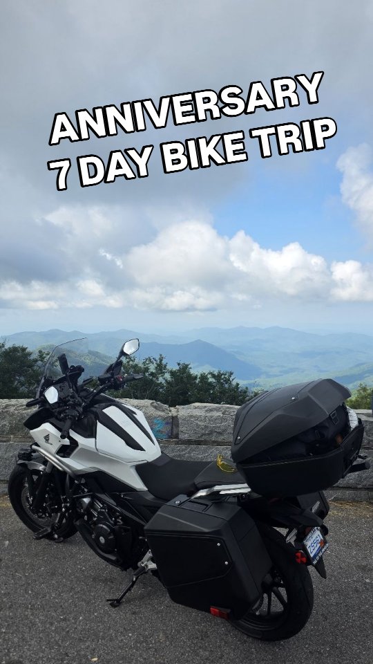 ANNIVERSARY 7 DAY BIKE RIDE 🤘🤘🤘 
DAY1 
MOONSHINE RD✅
TAIL OF THE DRAGON 318 CURVES 11 MILES ✅
FOOTHILLS PARKWAY ✅
DAY 2 
CHERLOHALA SKYWAY ✅

STAY TUNED ...MORE TO COME 

So thankful for our pack talk edge 💪
@cardo_orv & @cardosystems 

#snowmobile #bikeride #motorcycle 
#killallfog 

@tempestoptics
@arcticfxgraphics 
@suspensionproz 
@caproskis 
@cardo_orv