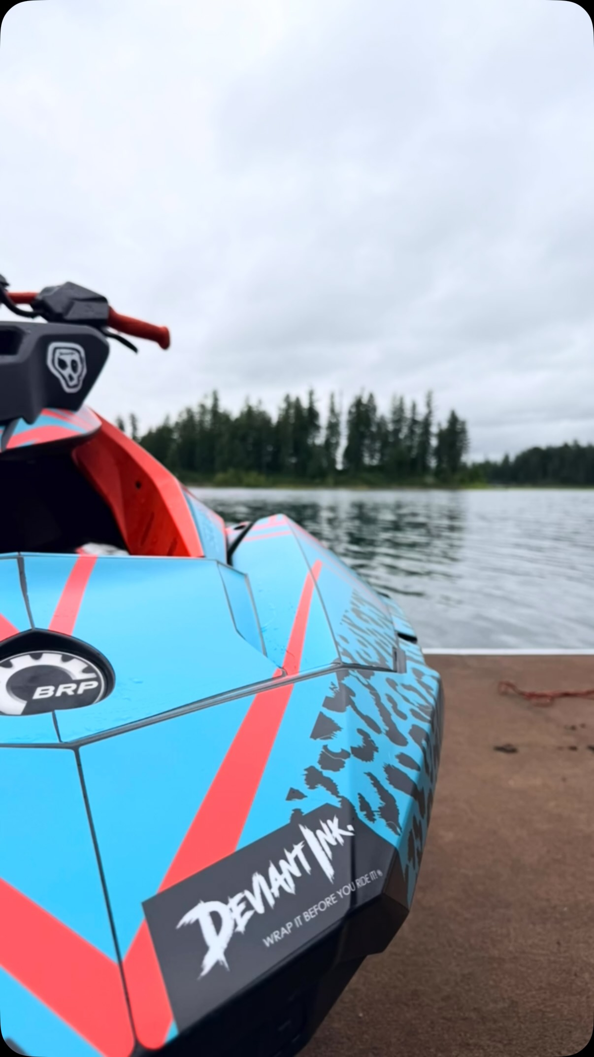 🏁 Deviant Ink strikes again 🏁

Rainy weekend special! Designed and build for Mia🌸, hope she loves it. 

@deviantink is the best in the business! From design to install #1🤘🏼 

@corymiland 
@scarlettsherman 
@seadoo 

#lakelife #itsinthedetails #summertime #seadootrixx