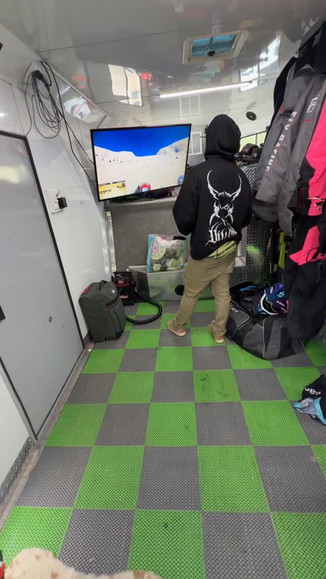 Cooke city sled fest 2026. This was on Thursday day one of riding. Such a good time out here just whacking jumps.!!
So much content came out of the weekend! So many big senders!  The snowmobile industry is so rad! 
So many new friends so many good memories! 
@tempestoptics 
@caproskis 
@flyracing.snow 
@cheetah_snow 
@arvaequipment 
@octane_addictions 
@trailswest.rpm 
@skidoo 
@zbroz_racing 
@dmos_collective 
@cookecityexxon 
@thomasracingfactory 
@backcountry_alliance 
@backwoodsbmp 

@longtrack_jack @theduncan775 @blair_man711