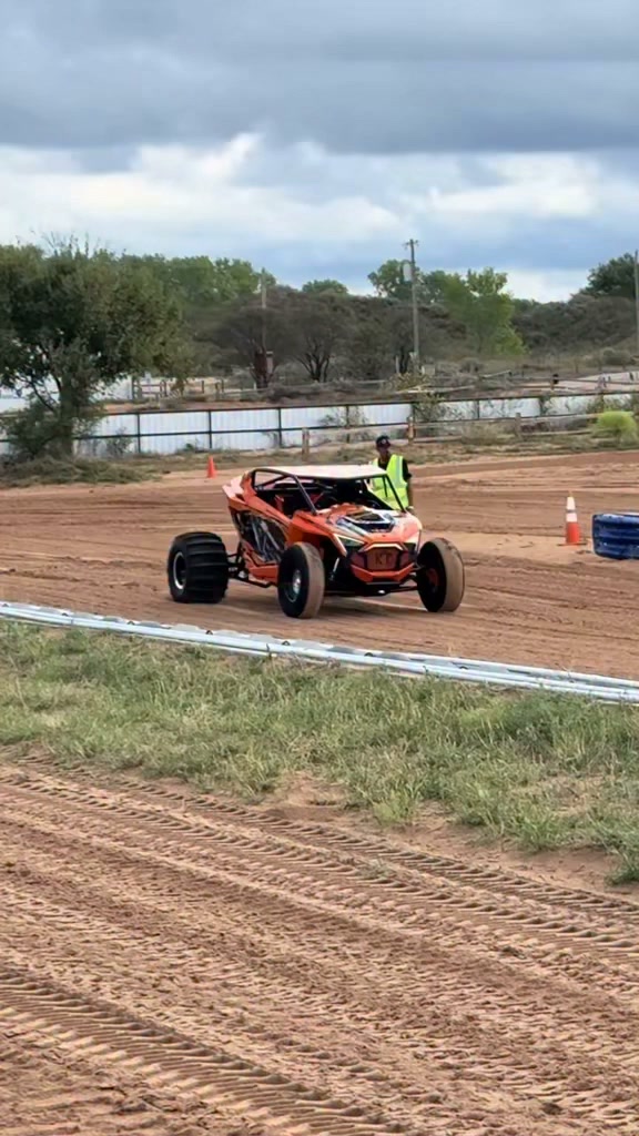 K&T Performance. For Muchmore Power. Has a damn rocket ship with Slayden Lewis piloting that mean bastard!! So insane Gamble Offroad  MB Whips Sand Life Supply Co. Sand Tires Unlimited UTV Invasion DuneHub Tanned & Tipsy  #letsgo #dragracing #speed #crazy #Awesome