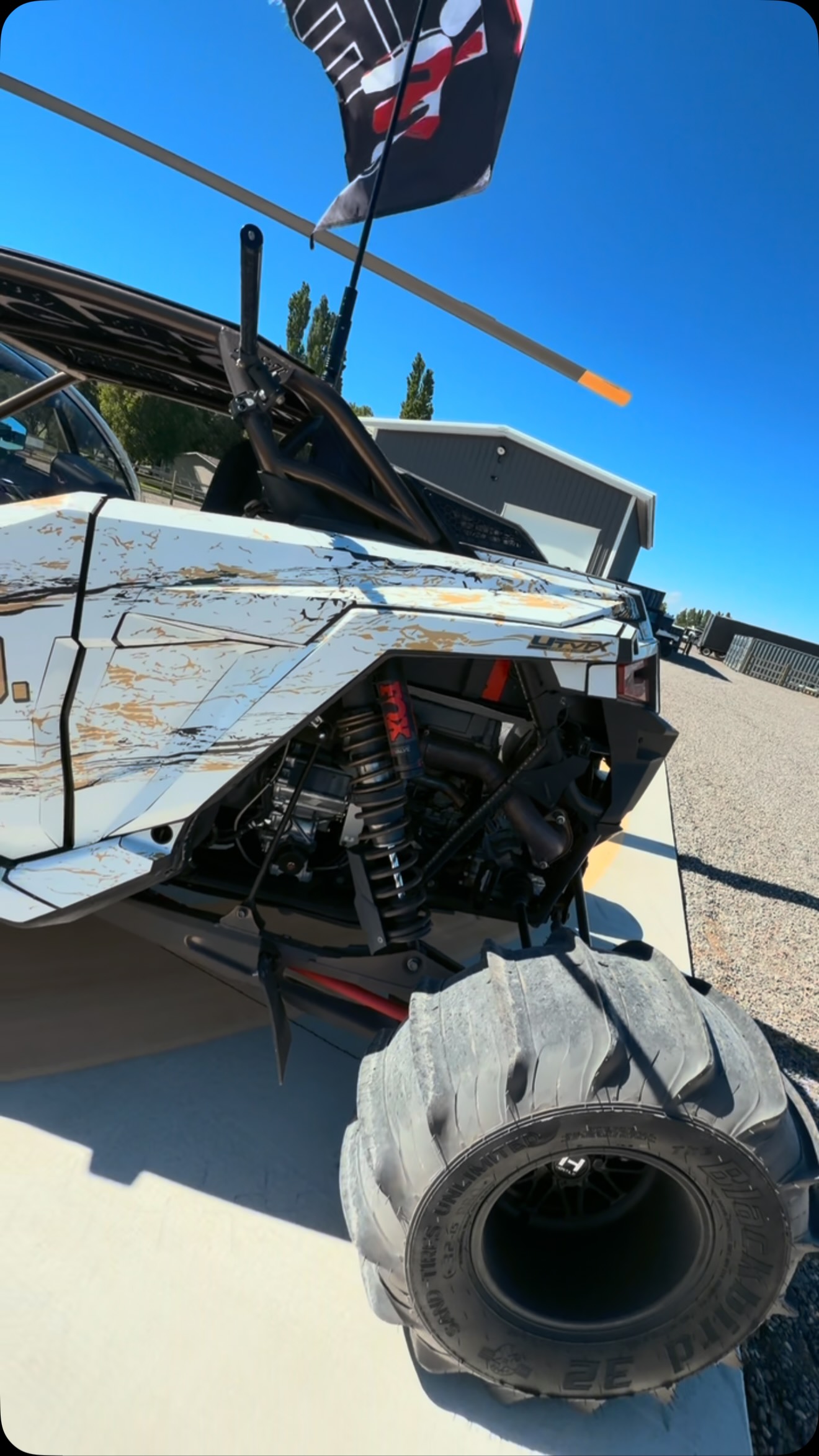 Huge shout out to @Idahodunesrv and @idahoextremeadventures for allowing us to take some videos of our machine next to the helicopter! Happy 4th of July everyone! #america #4thofjuly #fyp