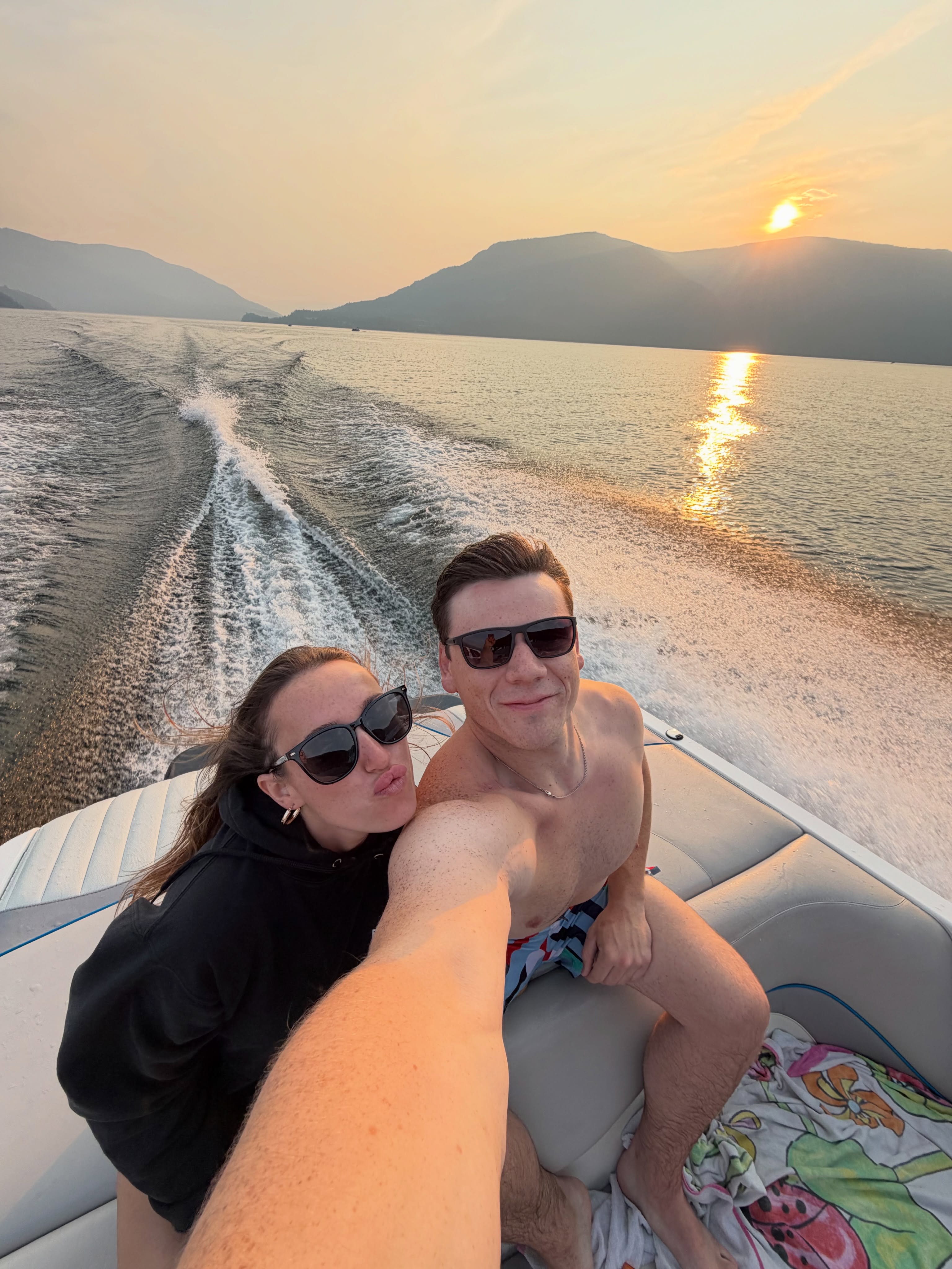 What a life we live 👌🏻