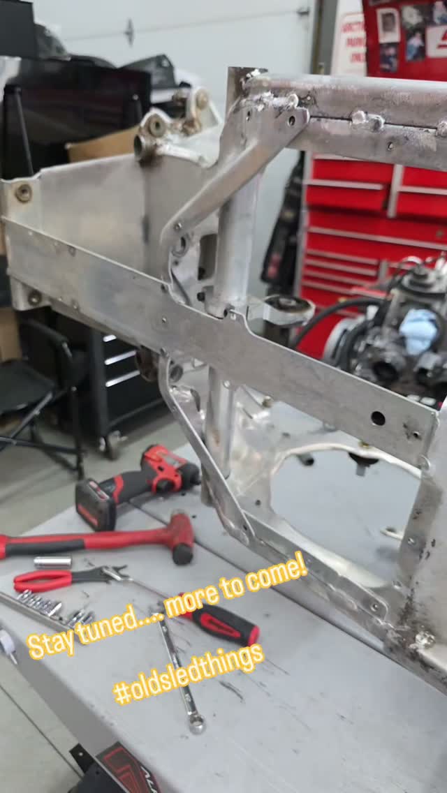 Stay tuned.... more to come!

#oldsledthings
#arcticcat 
#modlife