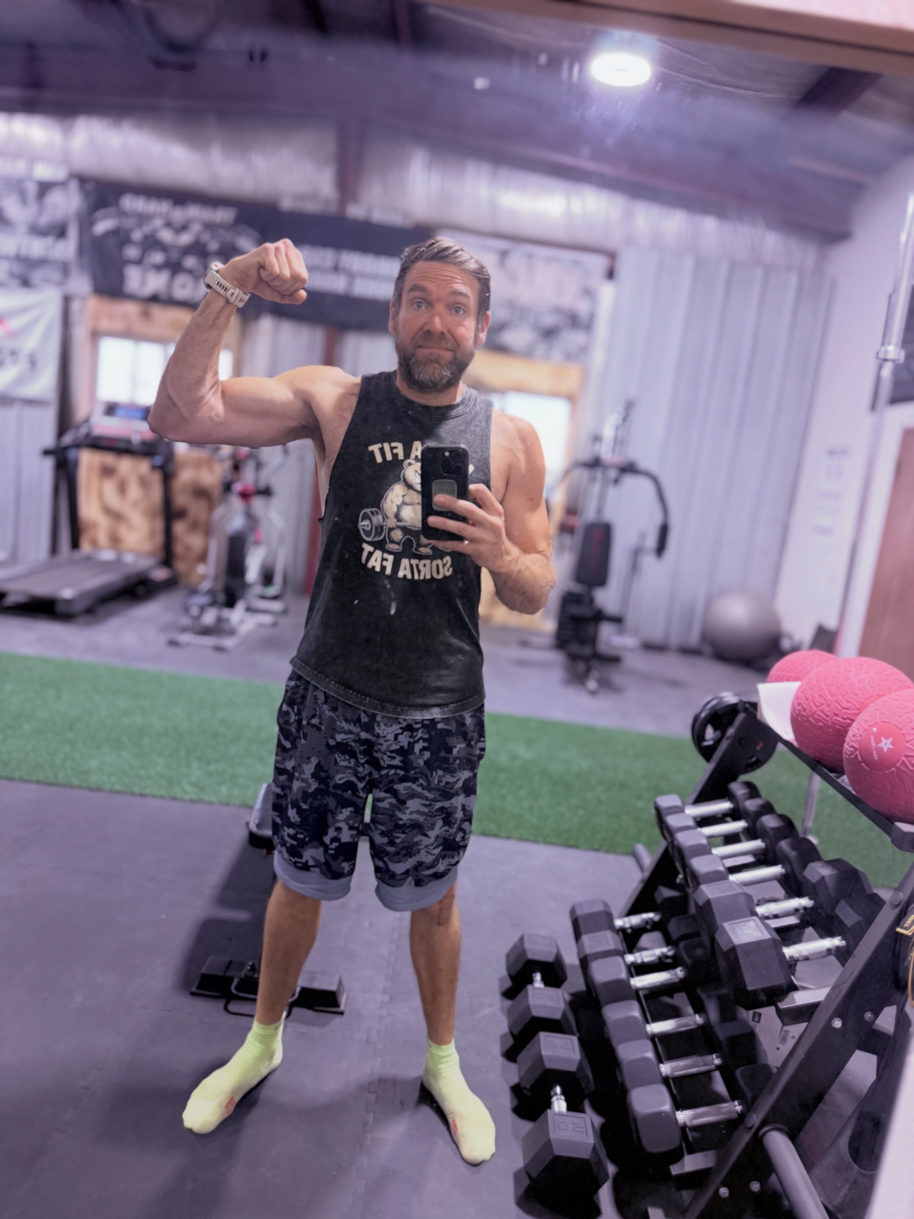 I have been trying my best to stay consistent through the summer with lake time and work 💪 I have goals and every day is one step closer!! According to my Hume scale 6 months ago I was at 22% body fat and today I am down to 11%. I don’t know how accurate that is but I’ll take it 🤣. The most important thing is building back the strength lost from the knee surgery in December so that I’m ready to get back on a sled this winter!! #gymlife #fitover40 #sledseason #workhardplayharder