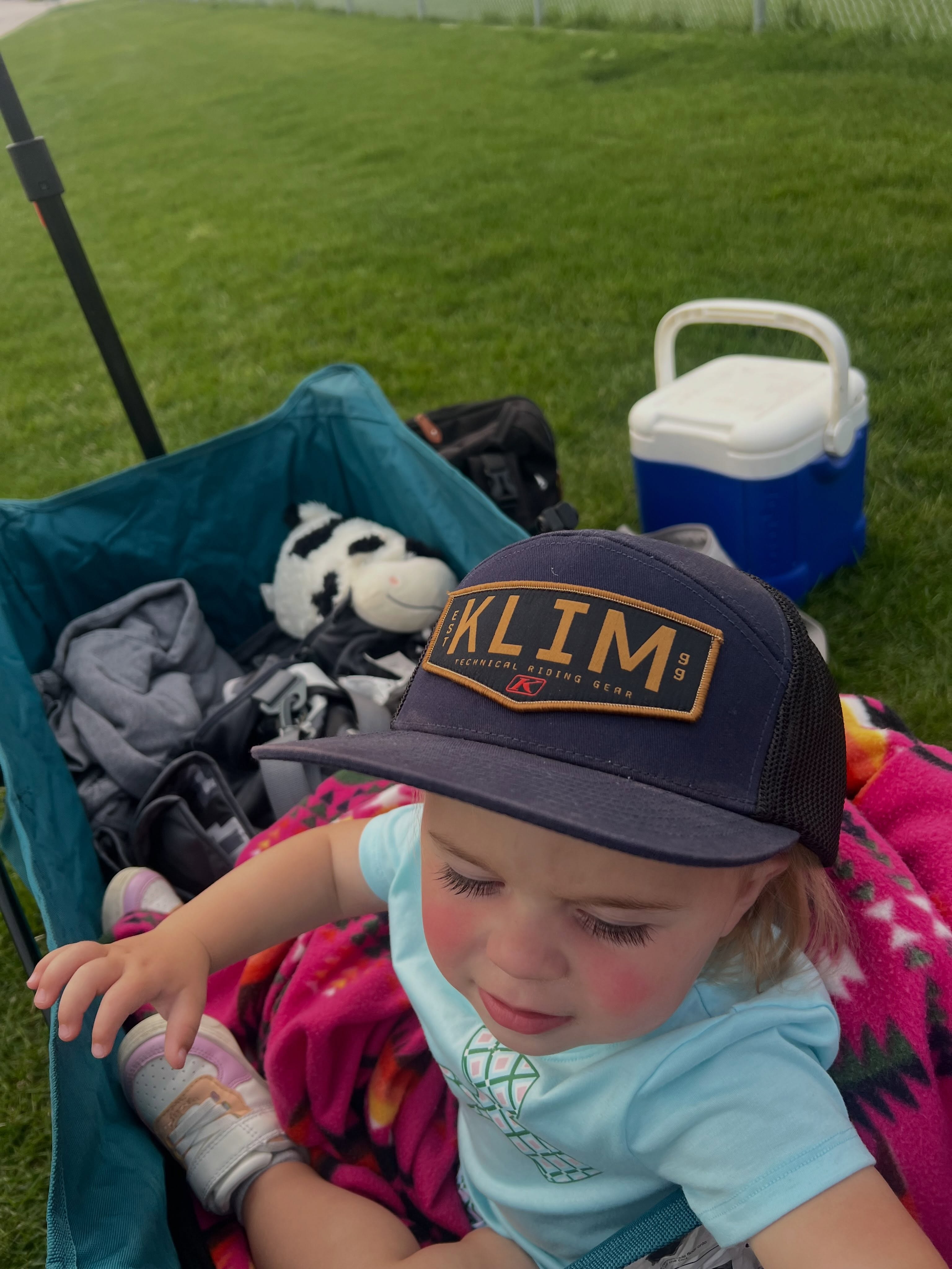 Even she wants to wear dad’s Klim apparel. Check out my referral link in bio to get you some new klim apparel 

#teamklim 
@klim