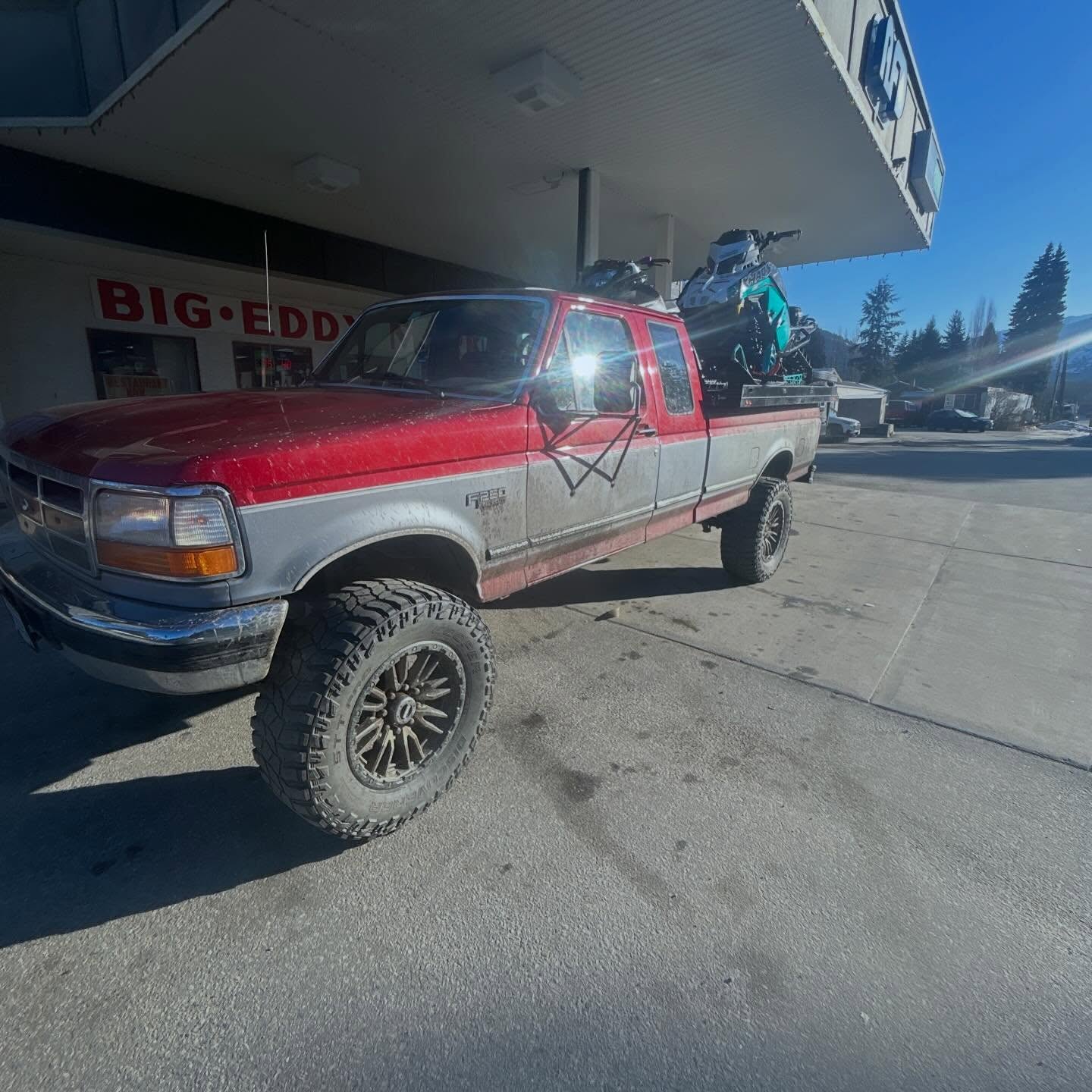 Some spring activity’s 
.
.
#sled #dirtbikes #revy #obs #spring