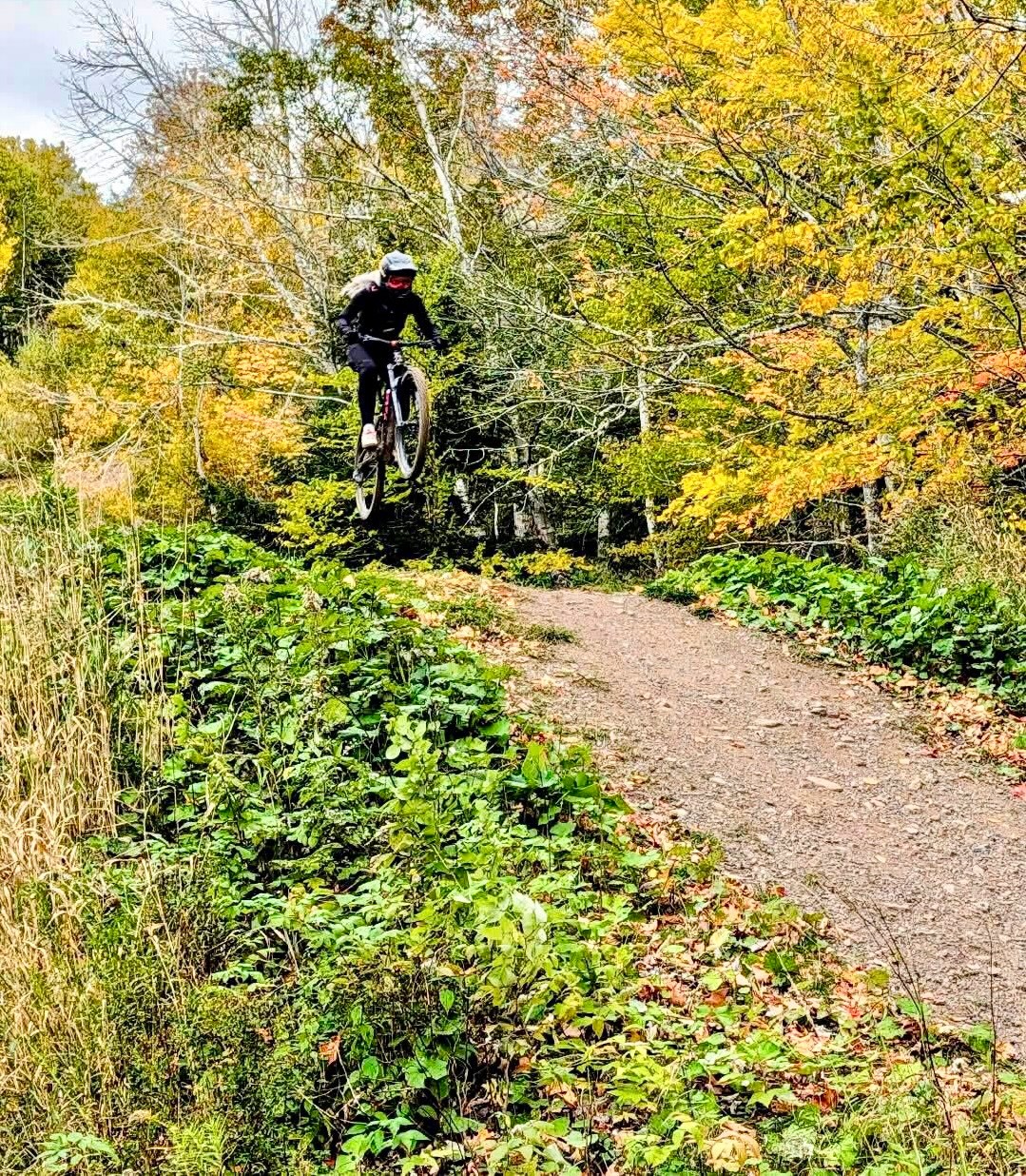 Raced the DH @the.keppoch today and came in first in my category. Also participated in the whip off because they wanted some ladies. Finally cleared this jump after a few attempts and letting off the breaks. 💕