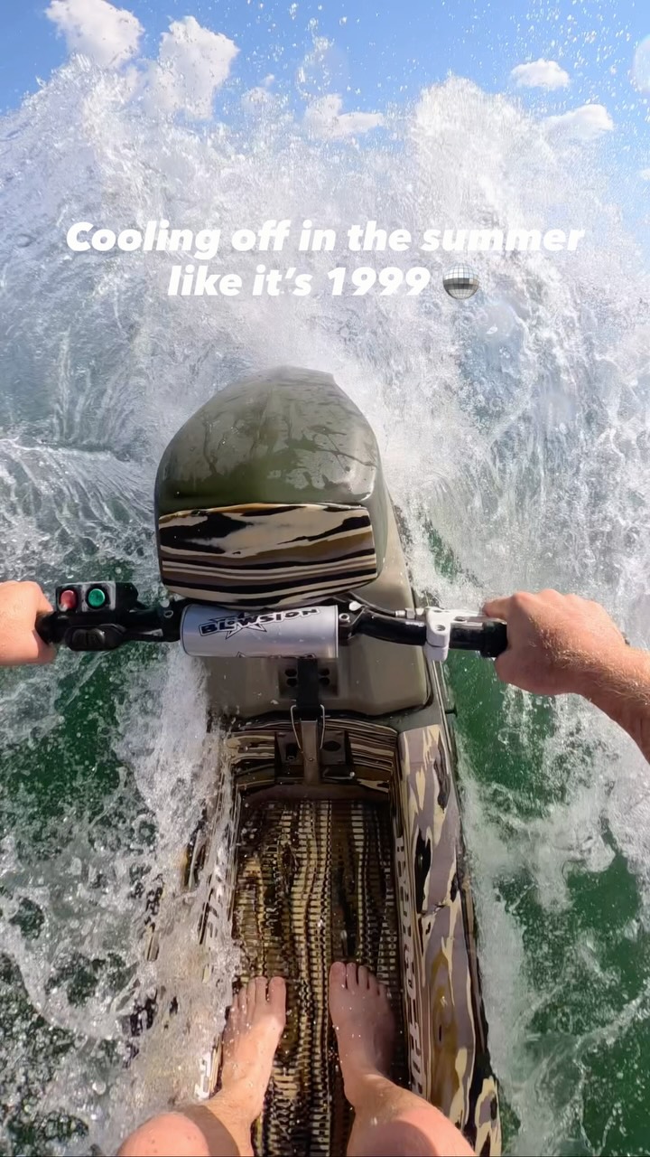 “Boy I haven’t seen one of those in forever” - guy at the boat ramp 

#vintagejetski #jetski #waveblaster #nostalgia
