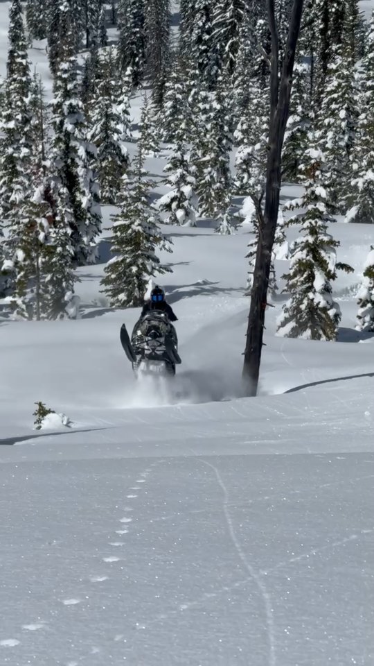 April pow 👌🏽