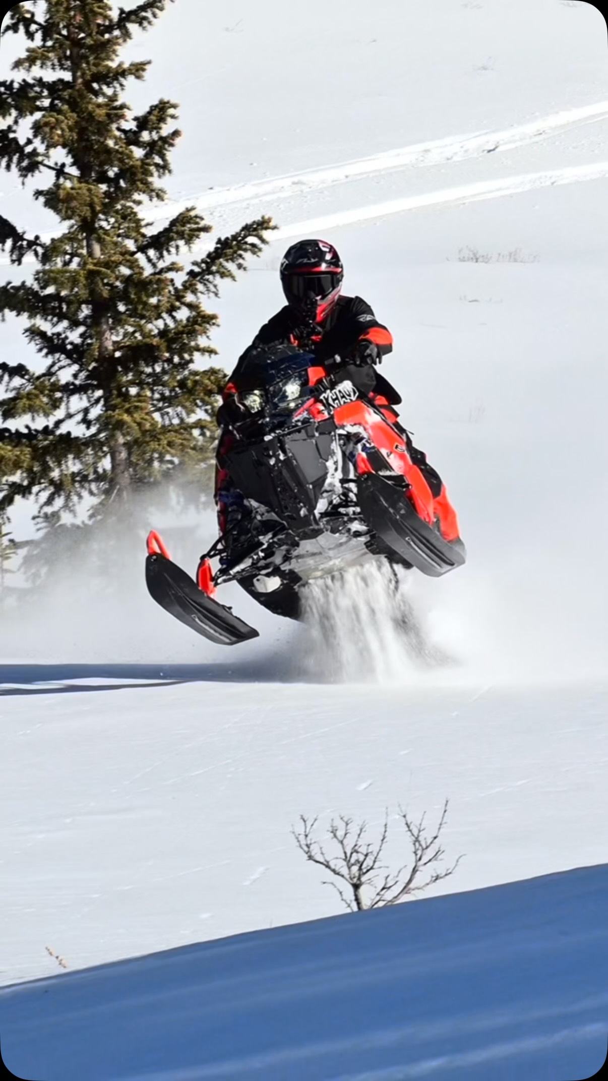 Almost that time again. Who’s going to Haydays🖐️. #snowmobiling #sledding #haydays #haydaysgrassdrags #winter @rythenunderwood @laythen_altitude @cadenm802 @keyser_edwards222 @nasty_naz11 @bransonbusch