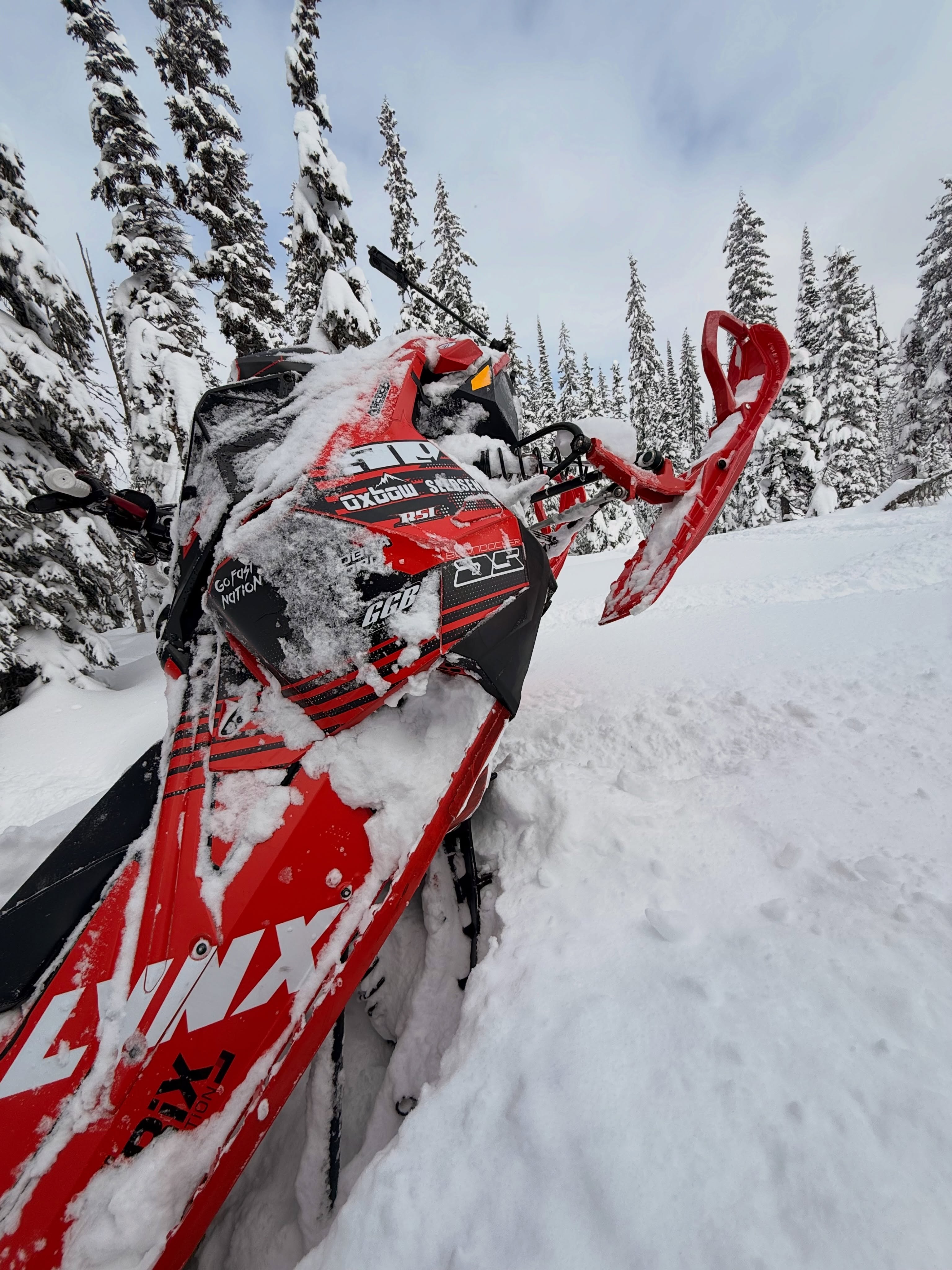 Can we just skip to days like this?? 😤

This @arcticfxgraphics wrap looks best on deep days 😮‍💨❄️