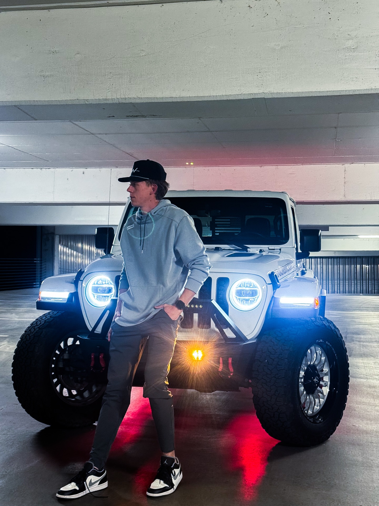 Just a little weekend photoshoot! If you guys are looking for sick hats this summer for golf, hunting, fishing, etc. Checkout @webbwestern and order yours today! Use my code: DYLANTERRY at checkout for 15% off! #jeepgladiatorrubicon #summervibes #webbwestern