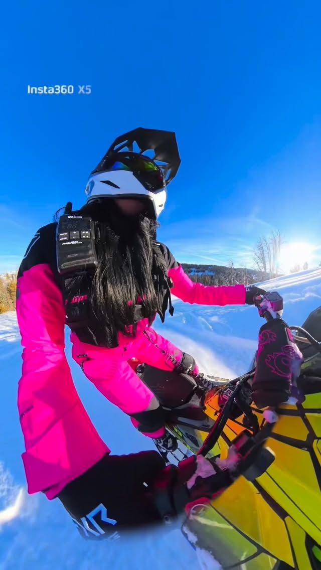 Amazed with myself for not breaking the sled or my body this season!😂 

#sledfails #crash #thatskidoofeeling #girlswhoride #skidoo