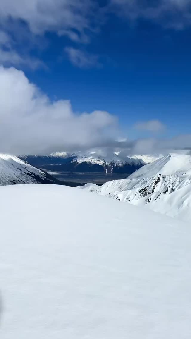 Nothing huge but better than nothin. @dps_fairbanks @dps_riders_team @carbonpursuit @freshies_built @arcticfxgraphics @klim @polarissnow @cheetah_snow