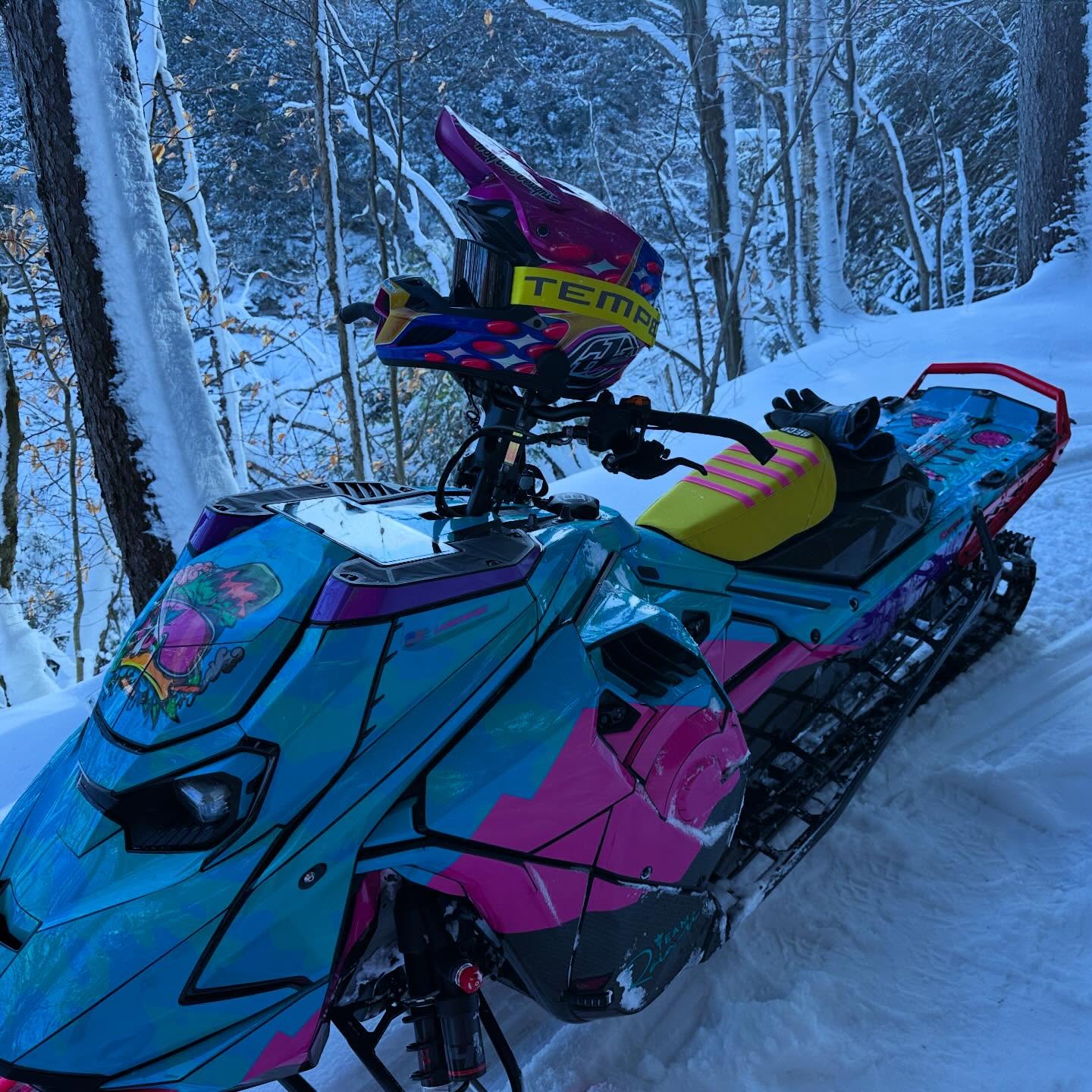 Just wanna shout out a couple of my sponsors for this season. Wouldn’t have all the cool shit i have without them. #slaythefogcomp