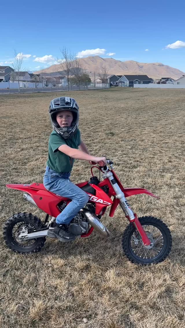 This boy got his first MX bike today. My wife couldn’t watch. Haha! 
This thing rips!
#dirtbikelife #thedirtbikejournals #moto #dirtbike #gasgas