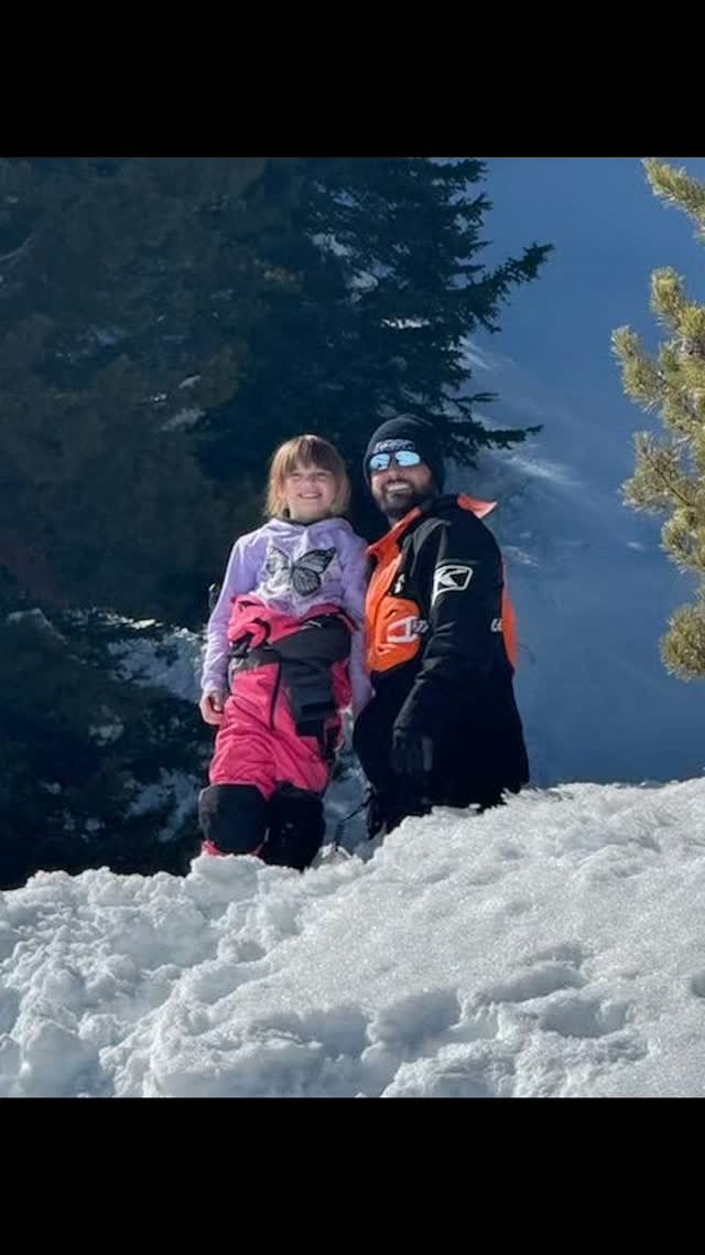 Snowmobiling is more than a hobby to most of us, it is a lifestyle! That being said, it is difficult to balance all that snowmobiling entails for me with my family, work, fitness, and other aspects of life such as this amazing little girl that I get to be a dad for! I am grateful to have found @sledsend and the SledSend Brotherhood because it has afforded me great resources and the ability to drive focus toward the other important people and things within my life aside from snowmobiling. All of this to help me become a better man, husband, and father while still living the lifestyle of a snowmobiler that I so much enjoy!!
#sledsend #sledsendbrotherhood #friendsandfamily