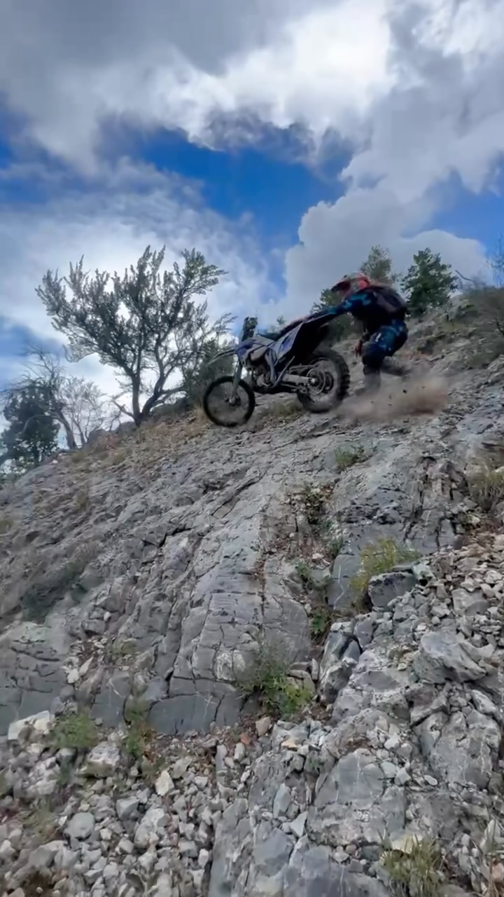 Some people ask me if I ride, do you even ride? 

Huge shoutout to @sherco_official  for making one solid unit. 

Not pictured is me eventually making one my 5th run

#fail #hardenduro #justgonnasendit