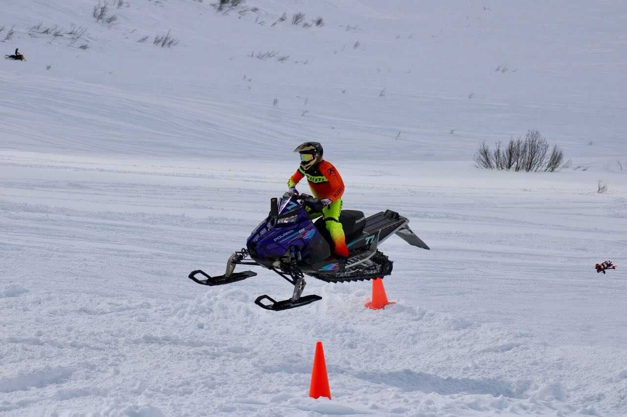 Heard some rmsha boys signed up for Hill-X, never saw em.

Super proud of little bro, never been on a race sled before. Hasn’t hit a built jump in his life and brought home the big hardware in junior 14-17 Hill-X.  Thanks to all the photographers for the pics and videos 

@hatcherpasspolaris 
@klim 
@rsiracing 
@roxspeedfx 
@littleseeds.marketing 
@explore_alaska_ 
@tyclark_craglord