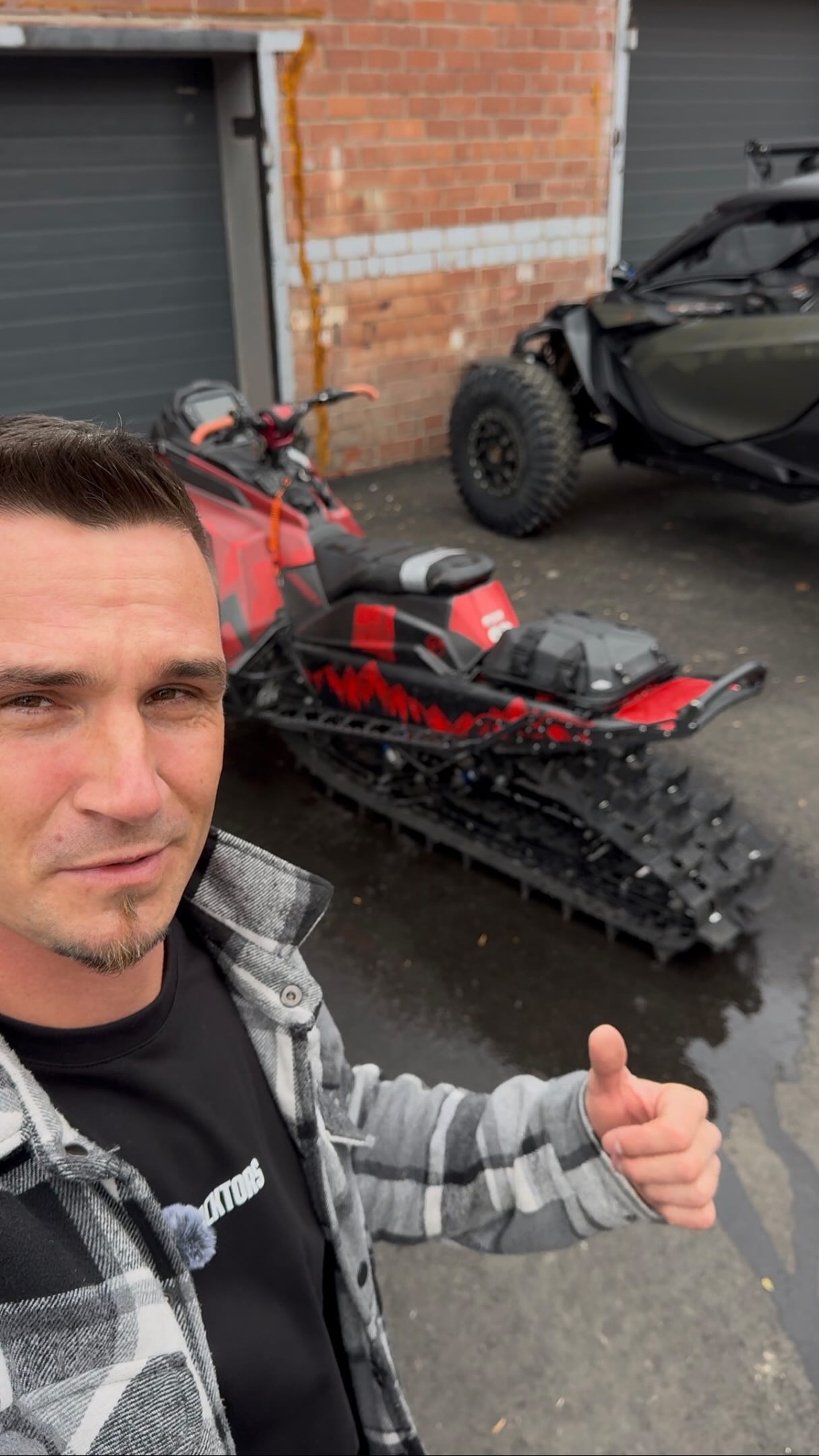 Что осталось от Polaris после 33x дней на Мамае? — готовим снегоход к сезону с @blacktors_brp !