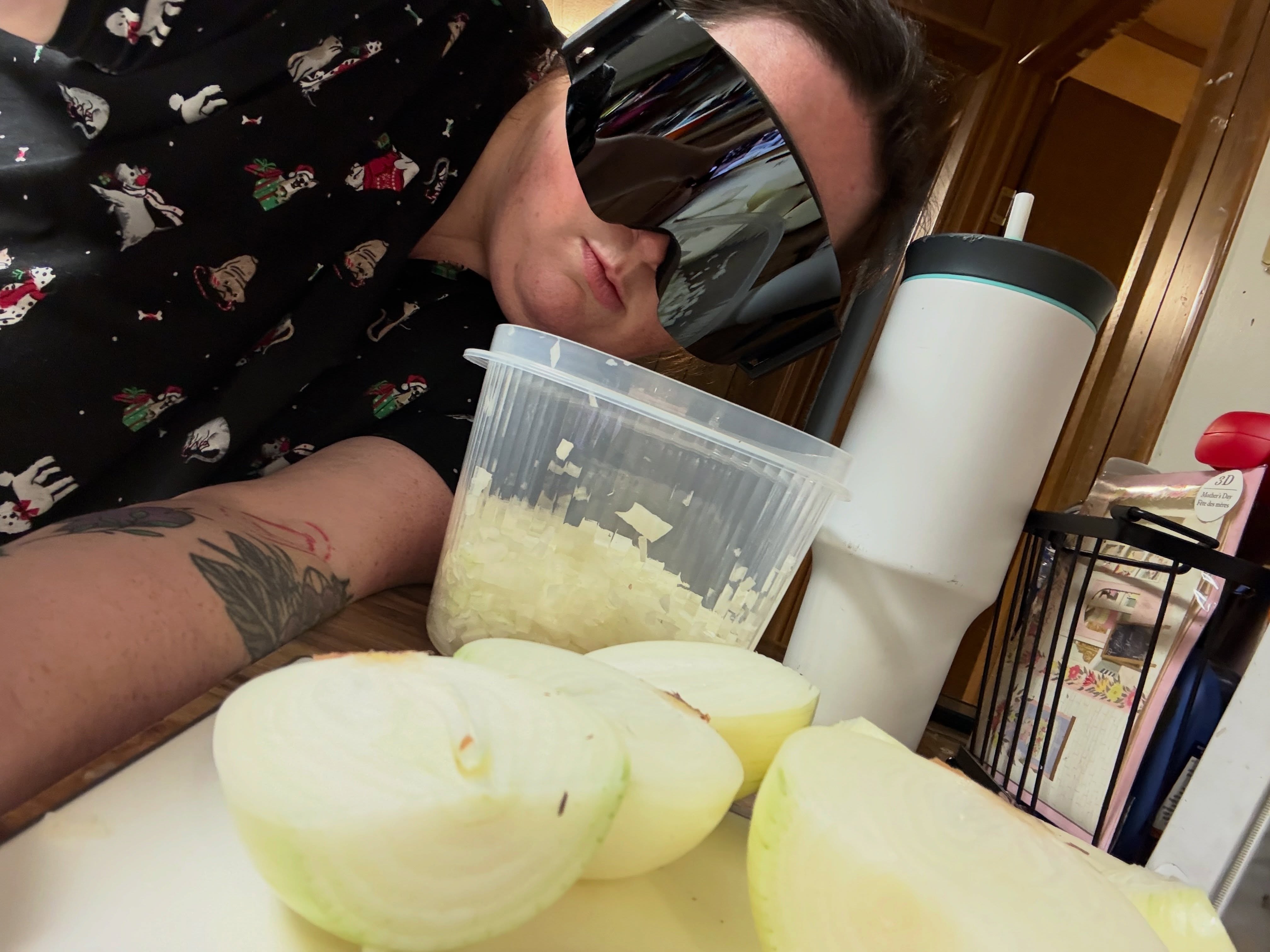 Tempest Heated Goggles:
Protecting my eyes from snow, wind, and the emotional damage caused by these onions….

For real though, if you haven’t snagged your set for the season, you might want to get on that! 🔥🔥🔥

@tempestoptics