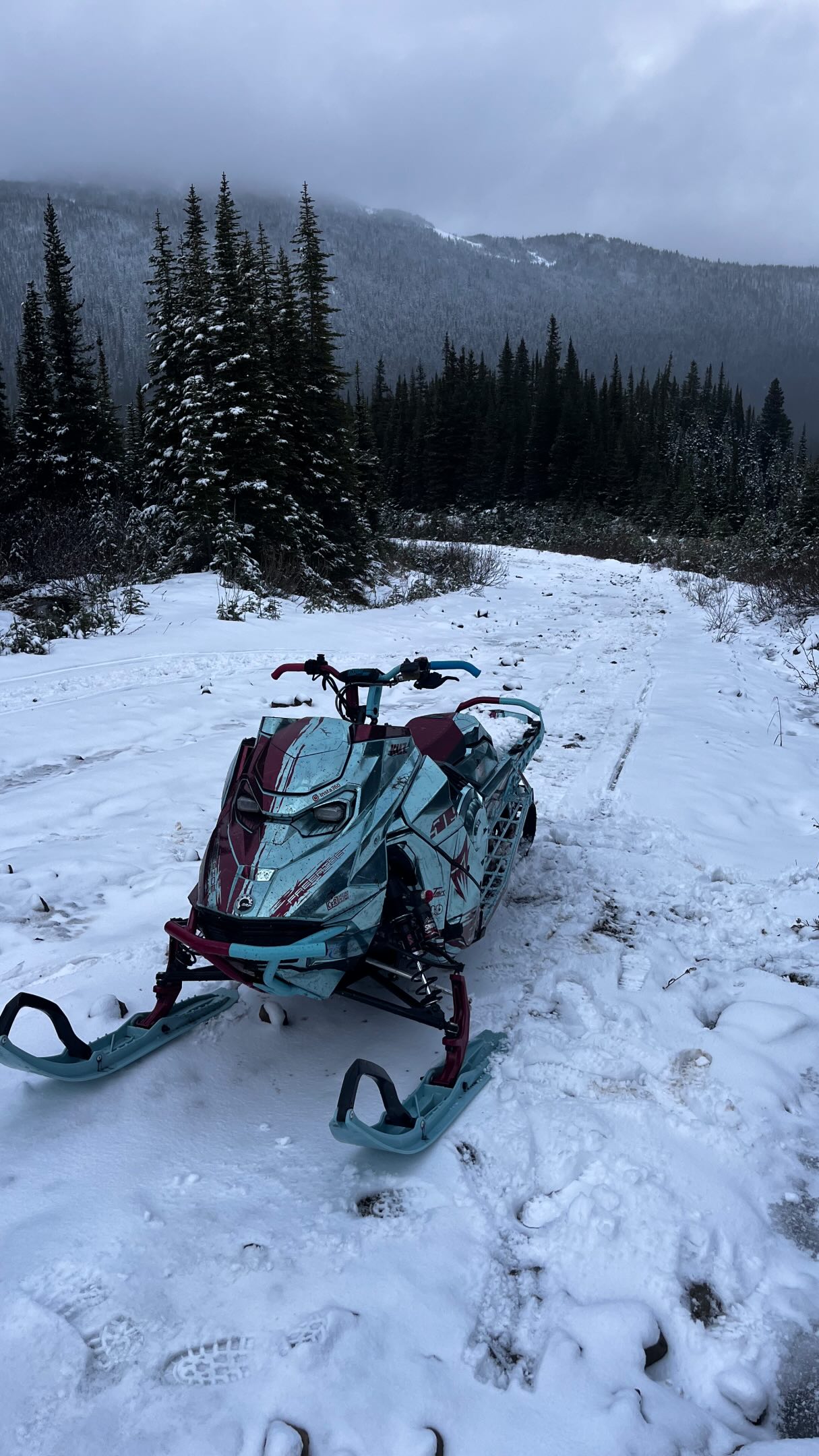 October 18, 2026 Snow Report!#winter #oxbowgear #oxbowambassador #winter #sledding