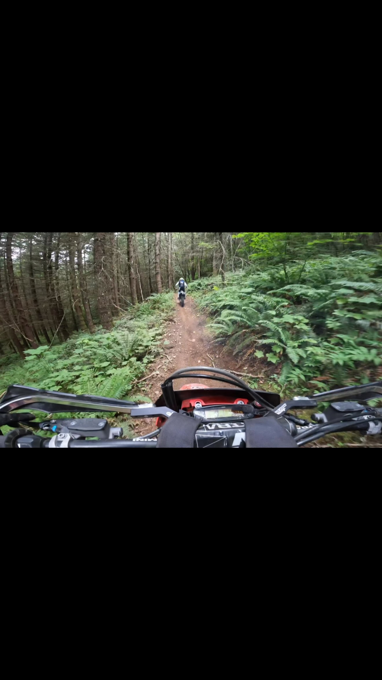 #offroadvixens #girlswhoridedirtbikes #twostrokes #beautifulbritishcolumbia #twostrokelife