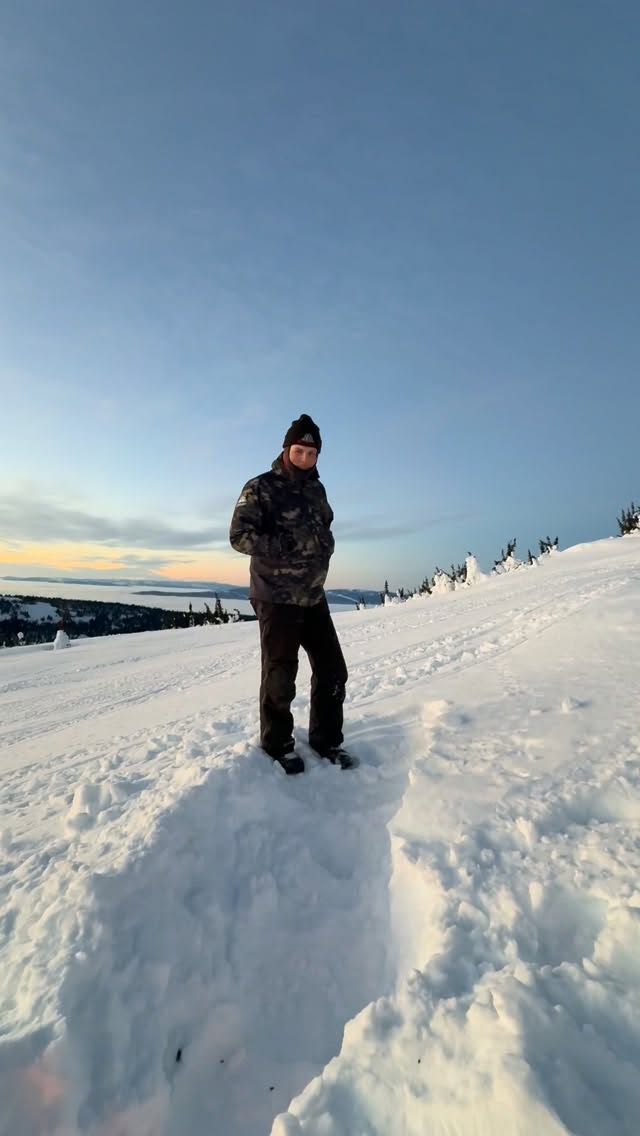Outdoor boys who? #skidoo #fire #outdoorboys #wintersurvival #winter