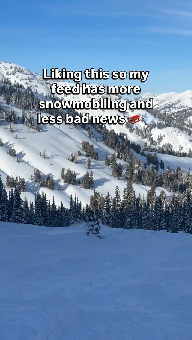 Where’s paradise city right now? 🤷🏼‍♂️❄️🏔️
Ours is the Sawtooth Mountains they never disappoint! 
#snowmobile #oxbowgear #idaho #sawtoothmountains #sled