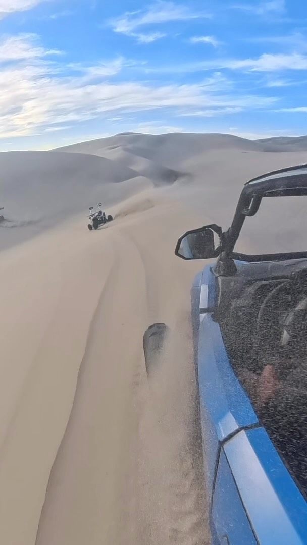 Creating new lines with the boys is peak! Literally… peak.#dunes #friends #rzr #sxs #sendit