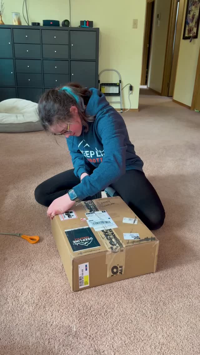 Thank you @deeplinethrottle for My @tempestoptics googles and @insta360. I can’t wait for Next season! 
#11yearsold #girlswhosled