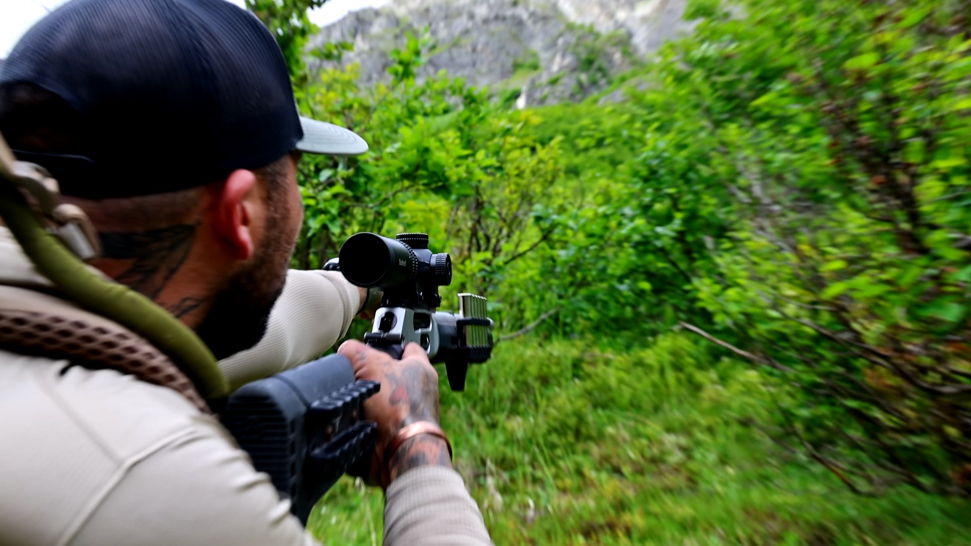 💥One year after surviving a wicked plane crash in the Alaskan mountains, Seth Shelden returns to the crash site with a few companions to search for a missing piece of himself.🛩
This was an awesome adventure! Please check out the full video on Youtube

@gabesmith99577 
@inthesemountains 
@rusrobin