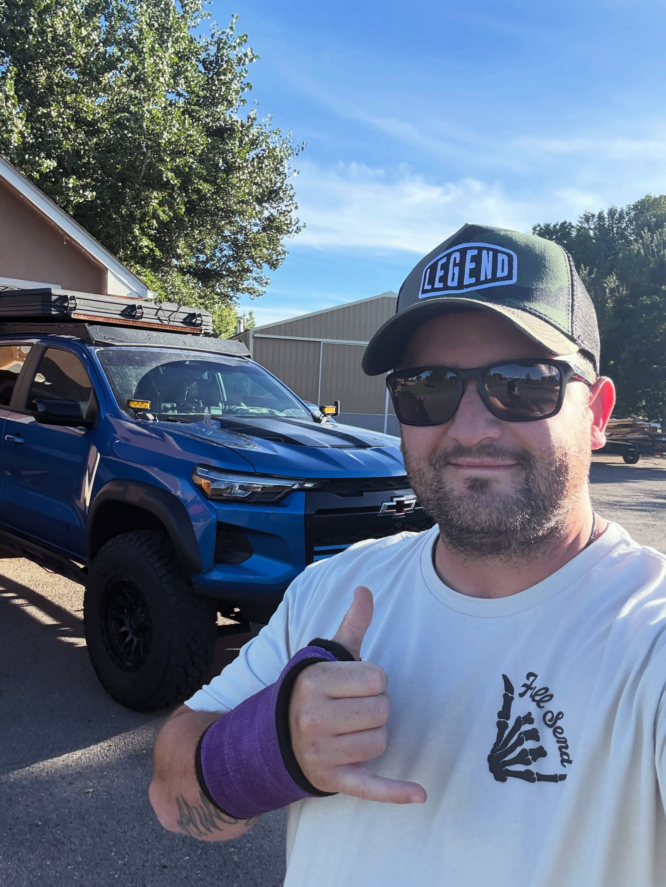 Shoutout to @tread_rnr for the shirt and stickers! Go check out his shop on Etsy! (The Anti Social Overlander) The Full Send shirt is 🔥🔥🔥🔥