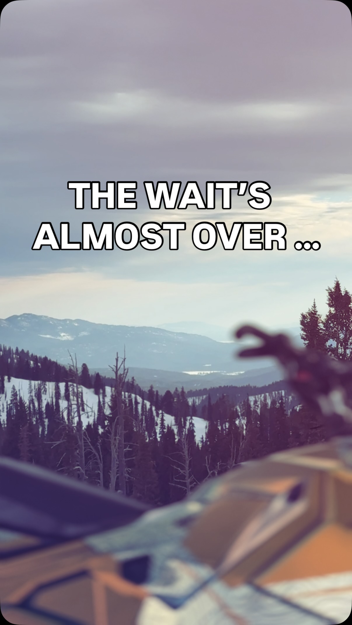 THE WAIT’S ALMOST OVER ….
Seeing all these Hay Days  posts really has sledding in my mind 🤯.
@deviantink 
 @sledsend 
@mtnmob 
@oxbowgear 
@tempestoptics 
@skidoo 
#mountains #slednecks #lovelifeletitloveyouback #sledding #braap