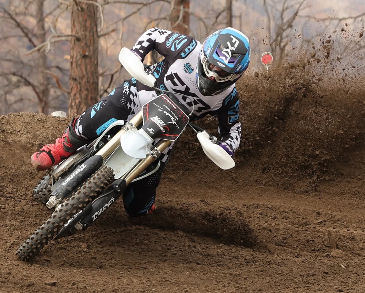 Easiest way to look fast at the track? Wear @fxrracing gear and you instantly look faster than you are. Absolutely loving the range of motion of the FXR Revo Moto gear paired with the Fxr 6D ATR3 helmet.  Huge shout out to @motograffi for the awesome shot. @fxrmoto @fxrmoto @mmperformancekelowna