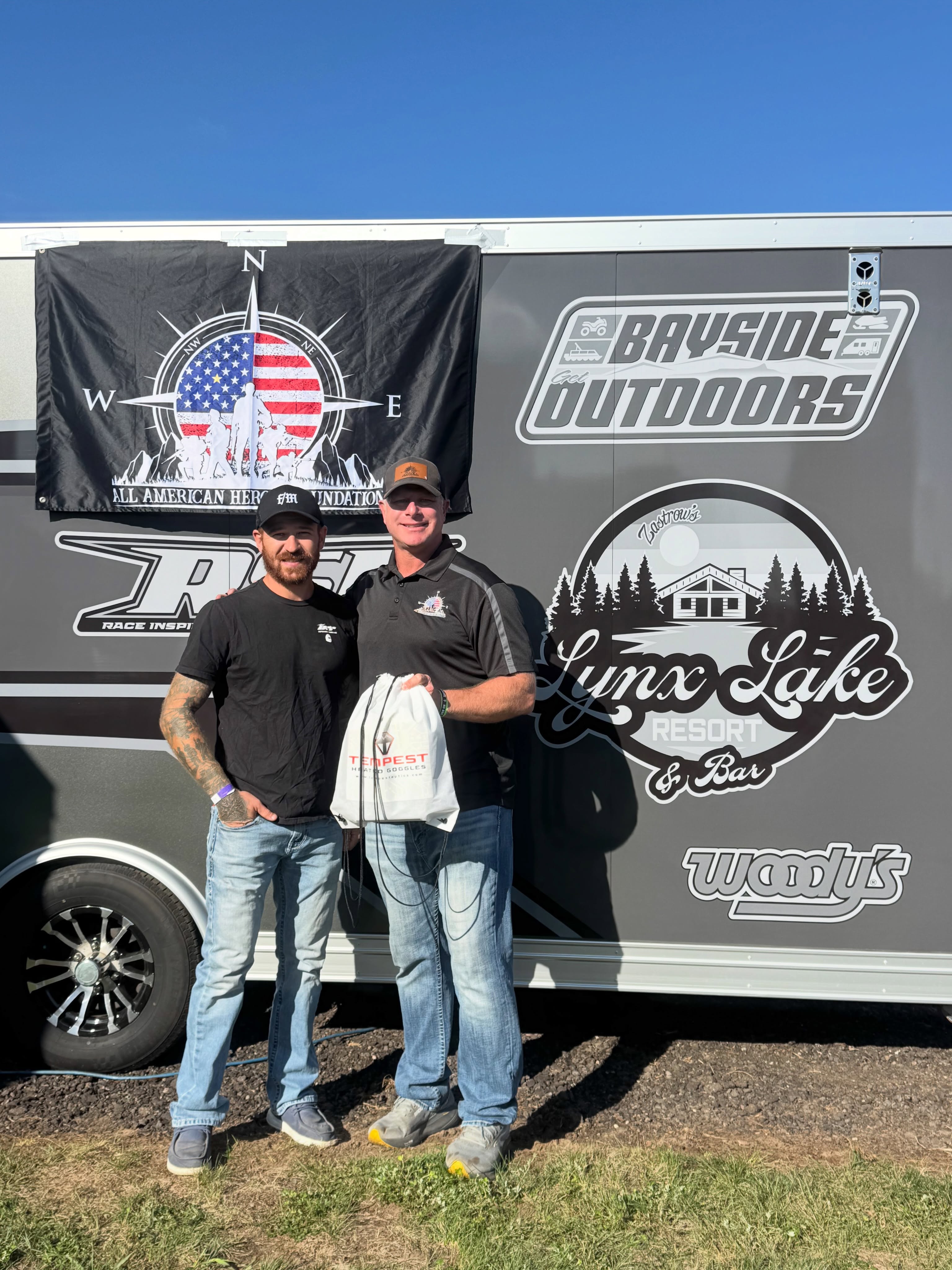 If you’re at @haydays_grassdrags come over to @aahfoundation and take your picture in front of the flag! Scan the QR code at the booth to enter and have a chance to win a setup from @tempestoptics !!!!

To enter make sure you:
-take your picture by the flag and post to your story
-like and follow @aahfoundation and @tempestoptics 
-scan the QR code at the booth

Ask @ryanstraightlineperformance for any details or questions!

#haydays #aahfoundation