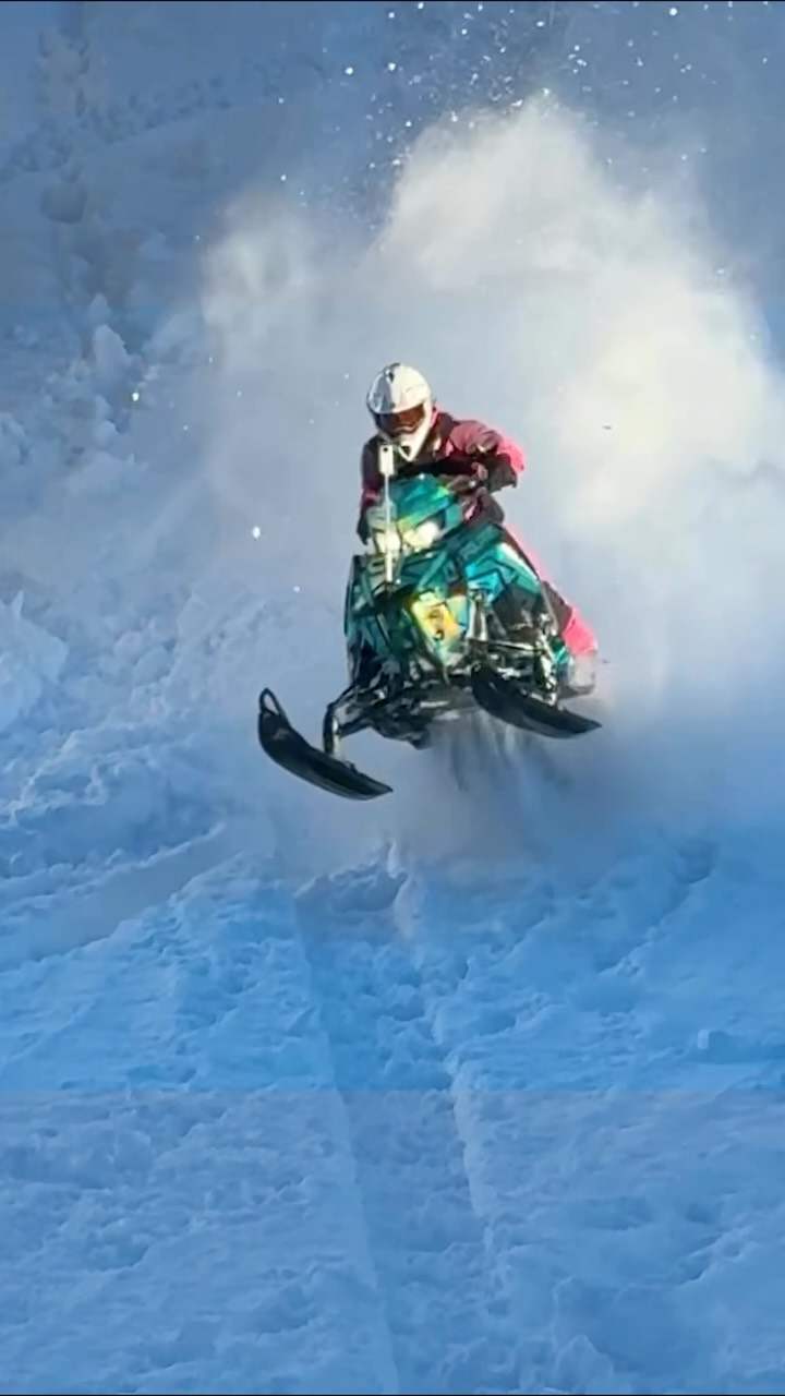 Part 2 🎥
More clips from all the fun we had last winter. 🤘🏼

Full video will be on YouTube soon.